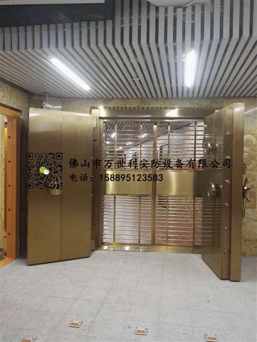 廣州博物館文物庫房門、不銹鋼鈦金金庫門安裝后效果圖